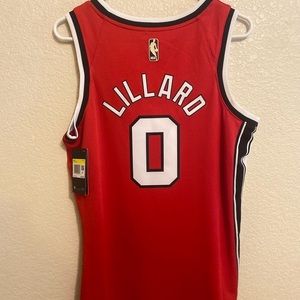 NEW WITH TAGS🏷 Men's Nike Damian Lillard Portland Trail Blazers Swingman Jersey